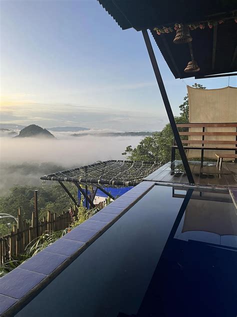Kampo Uno Mountain Resort: Pool with a Breathtaking View in .